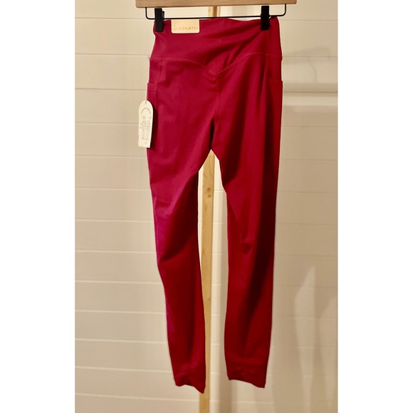 Blogilates Women's Burgundy High Waist V-Cut Pocket Leggings Size Small - Picture 3 of 7